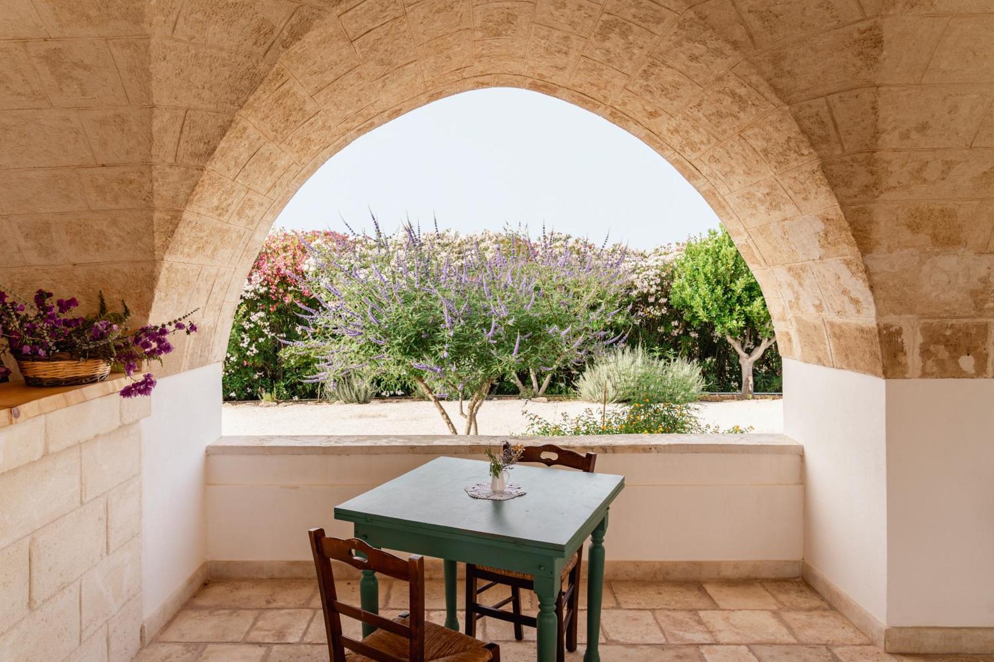 Masseria Gorgognolo Bed & Breakfast Ostuni Dış mekan fotoğraf