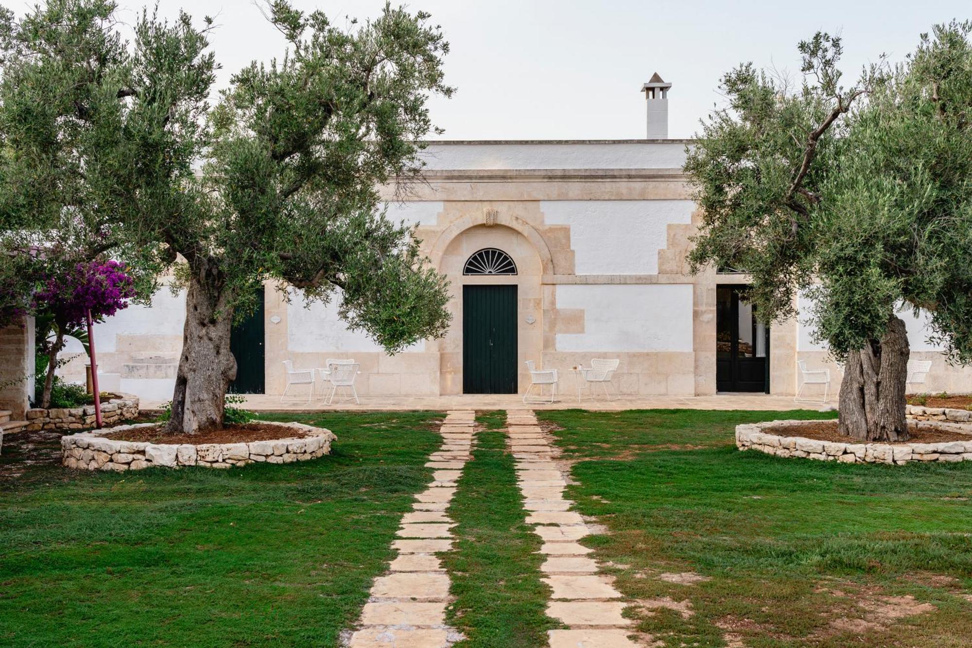 Masseria Gorgognolo Bed & Breakfast Ostuni Dış mekan fotoğraf